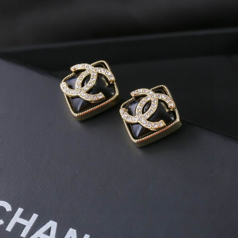 Chanel Earring 09yxs325